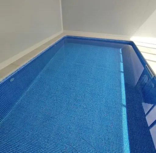 Astorga. León. Piscina. Casa Val De San Lorenzo. Сasa de vacaciones Val De San Lorenzo